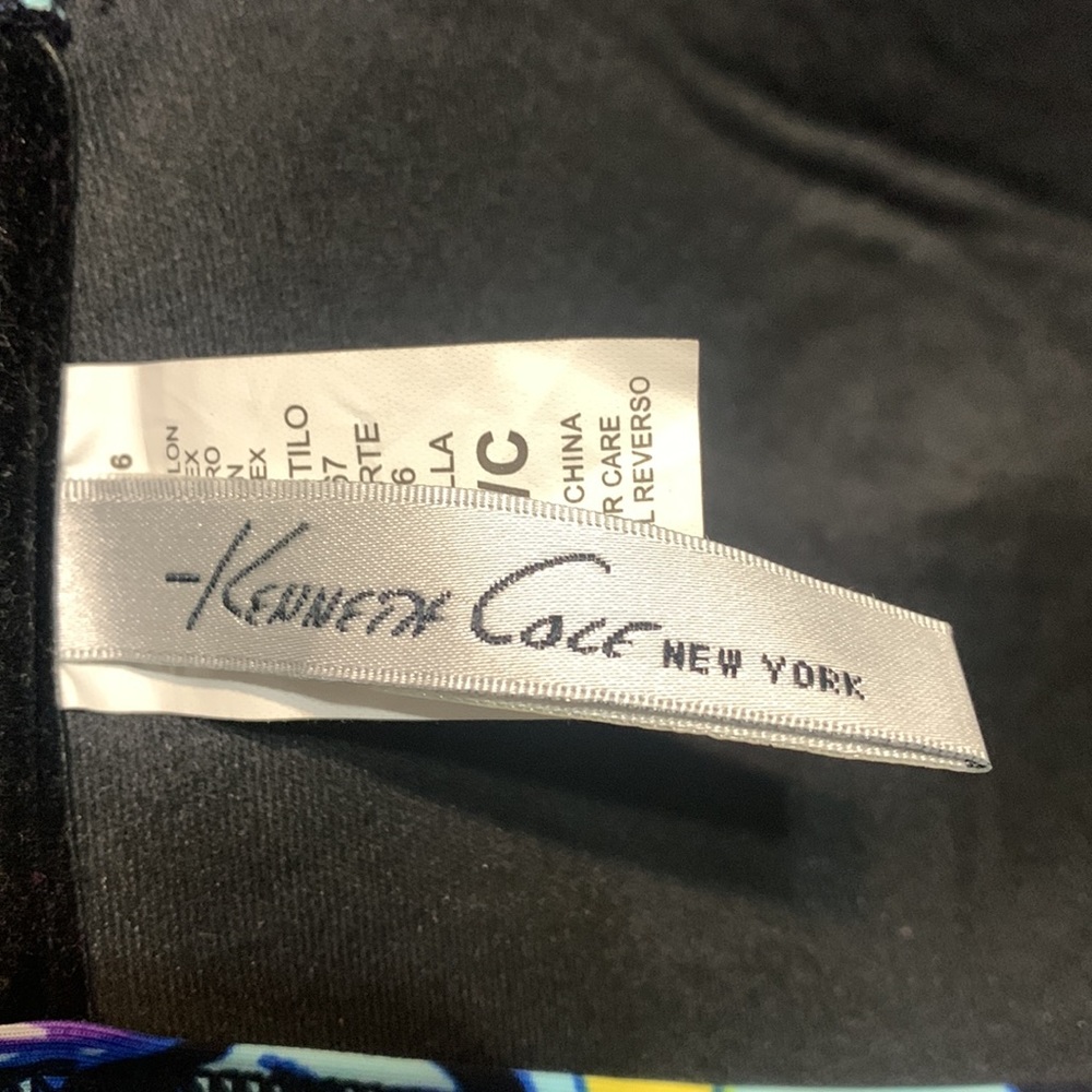 β¨EUCβ¨ Kenneth Cole Embellished Bikini Top - Picture 8 of 9